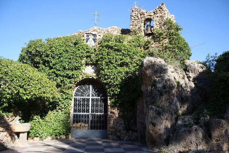 Hermitage of the Virgen de la Peña.