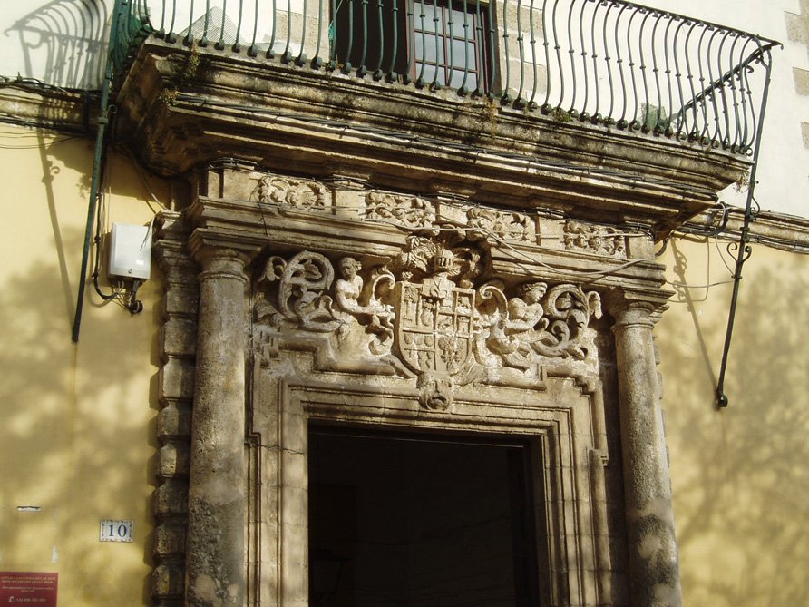 Casa Vizarrón o Casa de las Cadenas